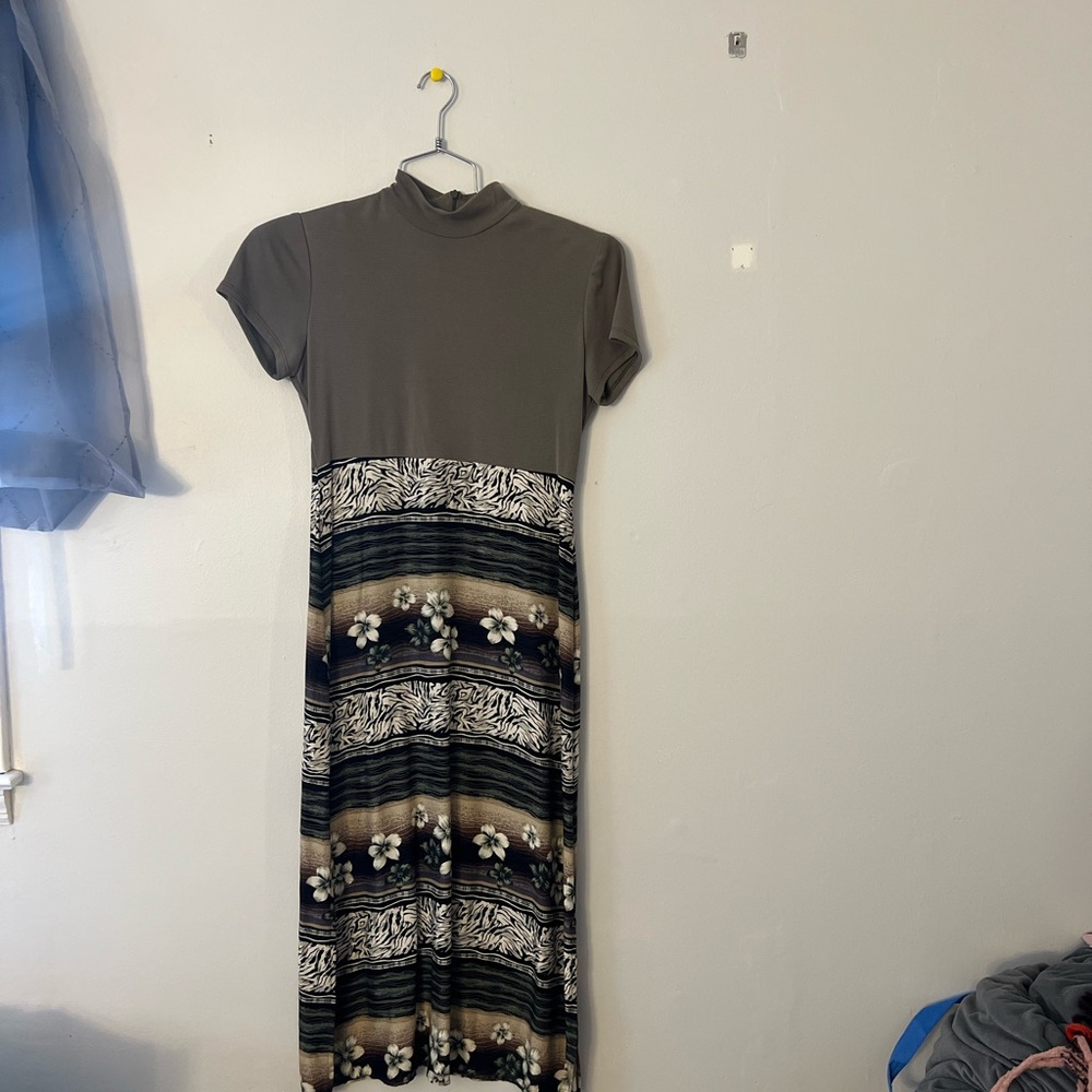 Maxi mock neck Patterned Dress